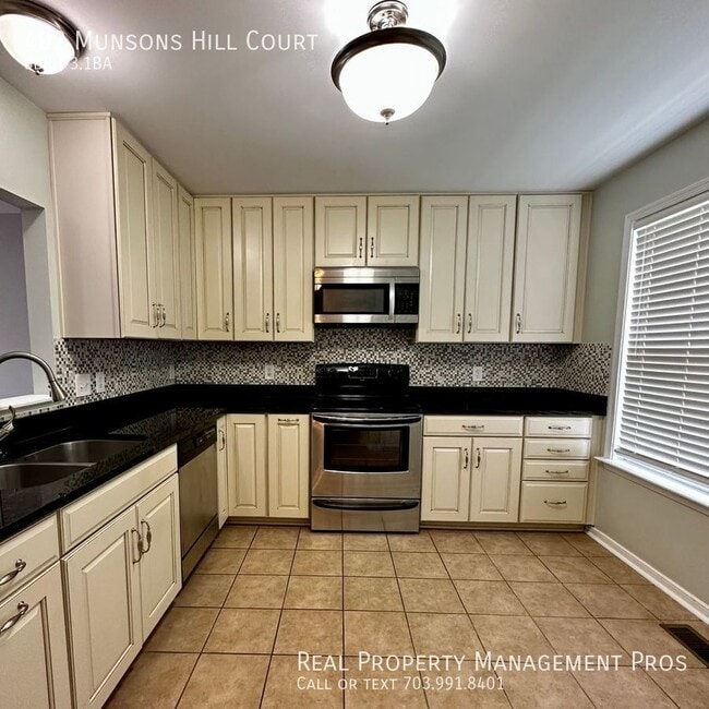property at 402 Munsons Hill Ct