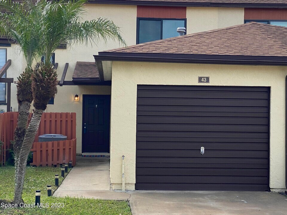 43 Bogart Pl in Merritt Island, FL - Building Photo