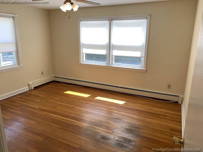226 Pearl St, Unit 1B in Gardner, MA - Building Photo - Building Photo