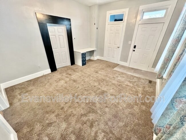 1618 Stinson Ave in Evansville, IN - Building Photo - Building Photo