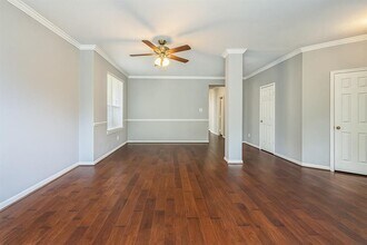 11 Sweetdream Pl in Spring, TX - Building Photo - Building Photo