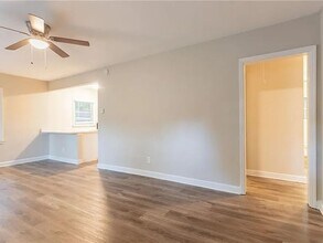 1760 Spring Ave in East Point, GA - Building Photo - Building Photo