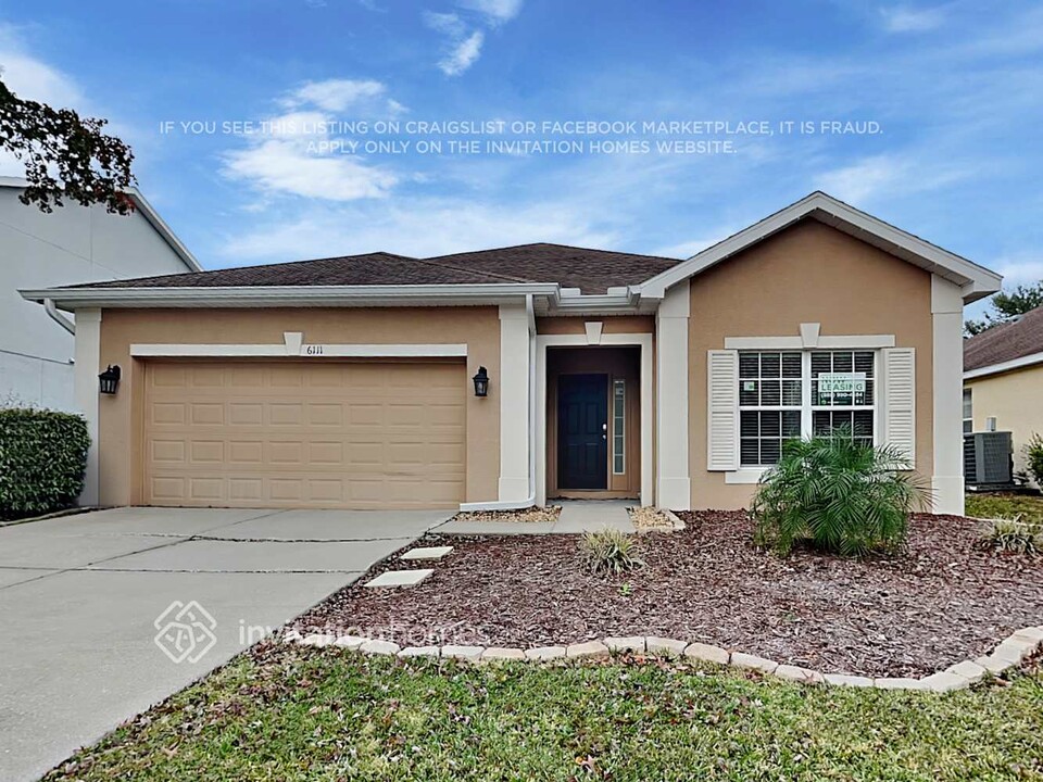 6111 Blue Sage Dr in Land O Lakes, FL - Building Photo