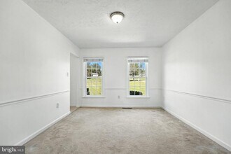 10719 Old Colchester Rd in Lorton, VA - Building Photo - Building Photo