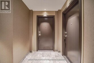 38-1038 Honeycrisp Cres in Vaughan, ON - Building Photo - Building Photo
