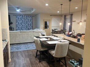 1829 Lark Ln, Unit 1829 lark ln in Argyle, TX - Foto de edificio - Building Photo