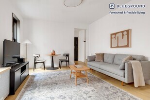 145 Henry St in Brooklyn, NY - Building Photo