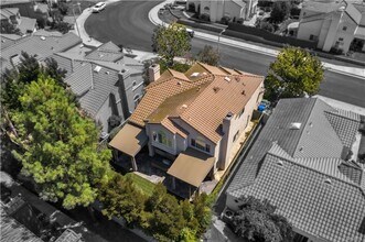 3955 Poppyseed Pl in Calabasas, CA - Foto de edificio - Building Photo