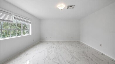 7843 St Andrews Cir in Orlando, FL - Building Photo - Building Photo