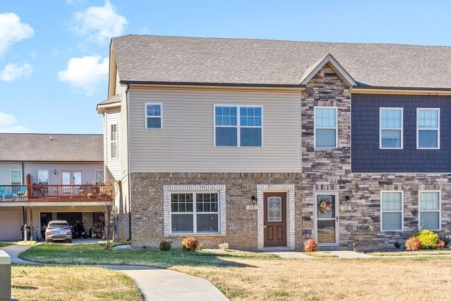 172 Dundee Dr in Clarksville, TN - Foto de edificio - Building Photo