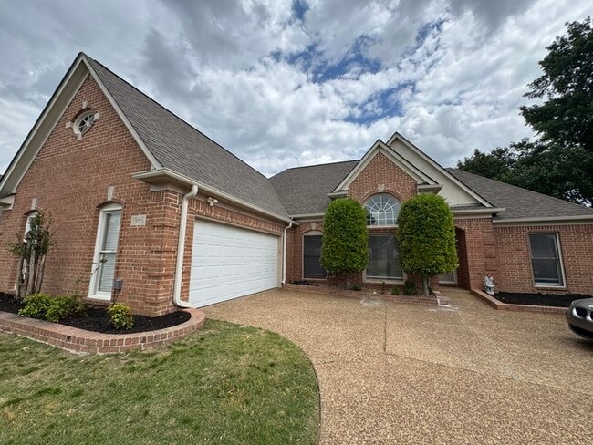 1966 Abbott Cove in Memphis, TN - Building Photo - Building Photo