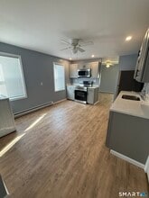 2 Smith St in Ansonia, CT - Building Photo - Building Photo