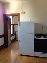 216 Ann St, Unit 1 in St. Paul, MN - Building Photo - Building Photo