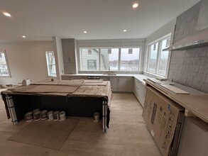 39 Hopkins Rd in Arlington, MA - Building Photo - Building Photo