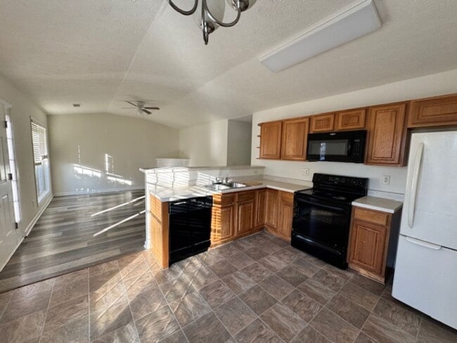 161 Cold Water Terrace in Lagrange, GA - Building Photo - Building Photo