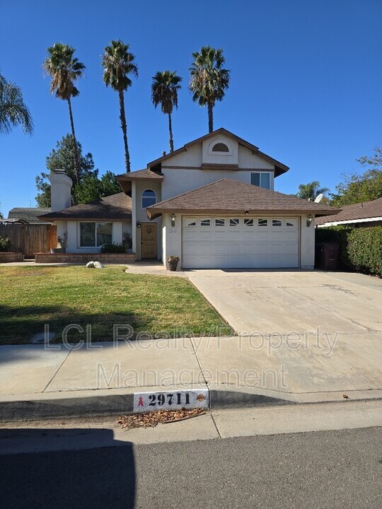 29711 Avenida De Fiesta in Menifee, CA - Building Photo