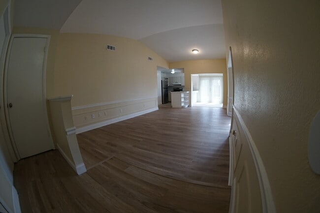 6158 Sandcrest Cir in Orlando, FL - Building Photo - Building Photo
