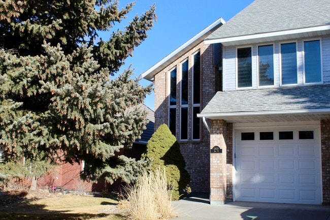 property at 1800 Ruby View Dr