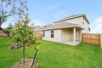 8911 Ashley Wilkes in San Antonio, TX - Building Photo - Building Photo