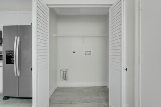 108 Lighthouse Cir in Tequesta, FL - Building Photo - Building Photo