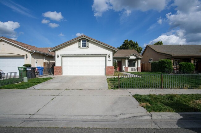 3594 Telluride Ln in Turlock, CA - Building Photo - Building Photo