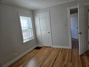 5015 N Monitor Ave in Chicago, IL - Building Photo - Building Photo