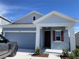 5659 Del Coronado Dr in Apollo Beach, FL - Building Photo