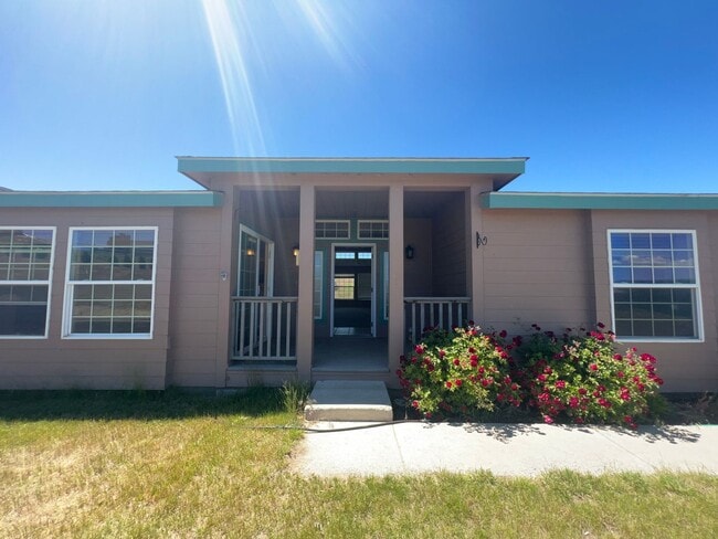 property at 1591 Tozer Rd