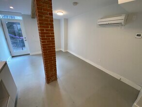 464 Massachusetts Ave, Unit 12 in Boston, MA - Building Photo - Building Photo
