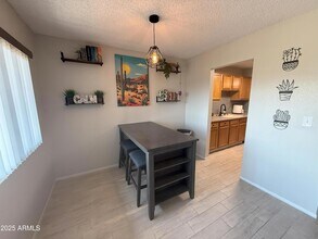 7550 N 12th St, Unit 139 in Phoenix, AZ - Building Photo - Building Photo