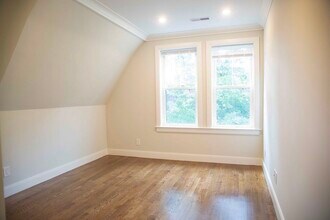 53 Quint Ave in Boston, MA - Building Photo - Building Photo