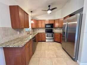 2348 Cincinnati St in North Port, FL - Building Photo - Building Photo