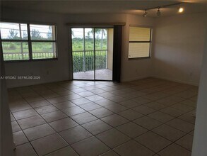 2268 SE 27th Dr in Homestead, FL - Building Photo - Building Photo