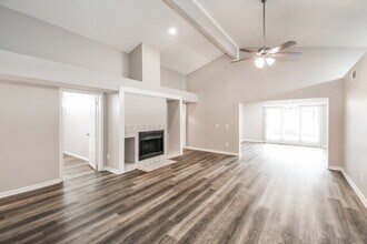 11325 McNichols Ct in Jacksonville, FL - Building Photo - Building Photo