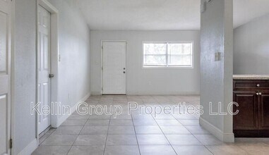 1142 Carefree Cove Dr in Winter Haven, FL - Building Photo - Building Photo