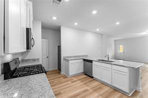 1301 Parker Dr in Princeton, TX - Building Photo - Building Photo