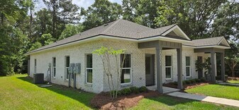 20900 Liberty Ln, Unit 1 in Fairhope, AL - Building Photo