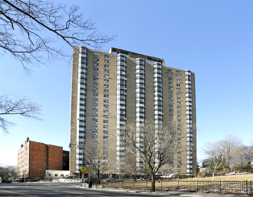 Bruce Street Apartments