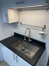 207 Coyle St Apt 4, Unit 4 in Portland, ME - Building Photo - Building Photo