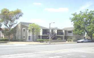 5049 Hayter Ave Apartments