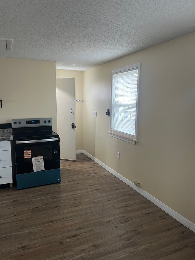 property at 10 Cindy Dr