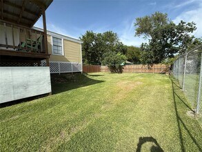 811 6th St in San Leon, TX - Building Photo - Building Photo