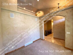 5356 Morning Blush Dr in Herriman, UT - Building Photo - Building Photo