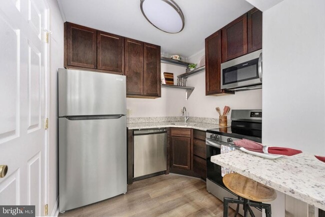 property at 620 Kenmore Ave