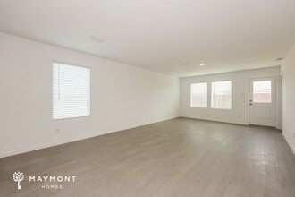 1027 Birkdale Dr in Ennis, TX - Building Photo - Building Photo