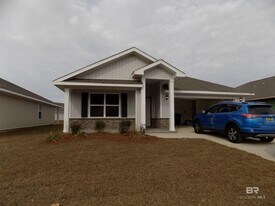 10402 Ruffian Rte in Daphne, AL - Building Photo