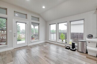 2424 Orchard Way in Leander, TX - Building Photo - Building Photo