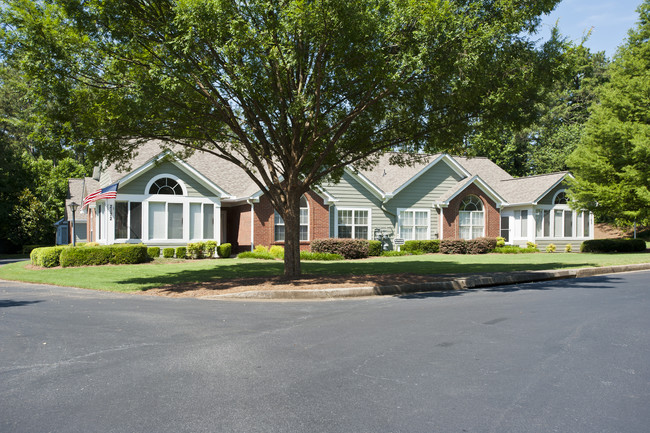 The Crossing of East Cobb in Marietta, GA - Building Photo - Building Photo