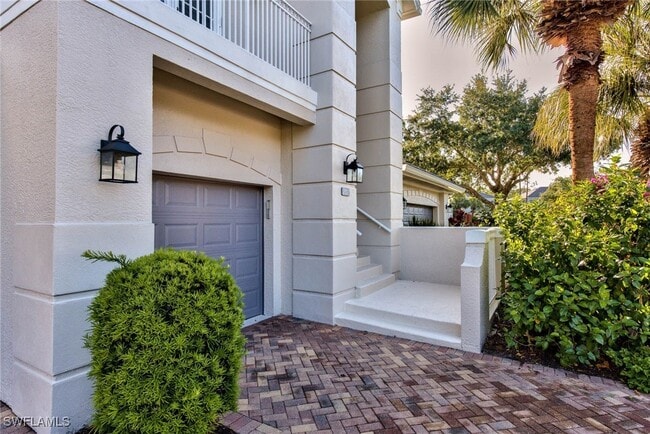 9657 Cypress Hammock Cir