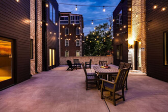 3206 West End Cir in Nashville, TN - Building Photo - Building Photo